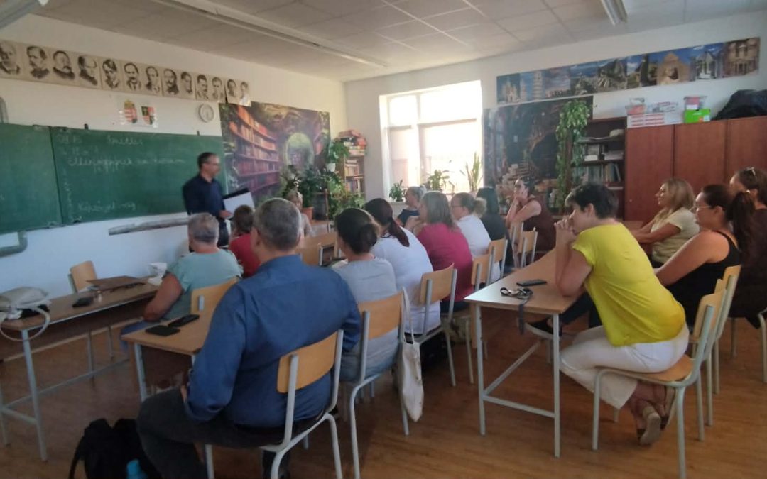 NEMZETKÖZI LÁTÓHATÁROK RÁCKERESZTÚRON: TÁJÉKOZTATTUK A SZÜLŐI MUNKAKÖZÖSSÉGET AZ INDULÓ ERASMUS+ PROGRAMRÓL