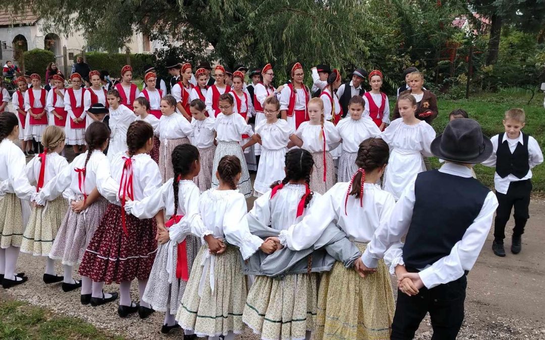 Szüreti felvonulás és köszöntés